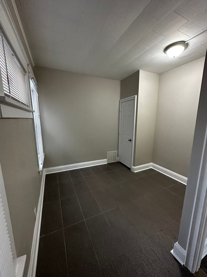 1608 12th Ave - Photo 6 of 17