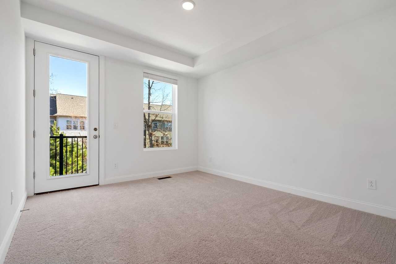 600 600 Hedrick Ridge Rd. - Photo 7 of 20