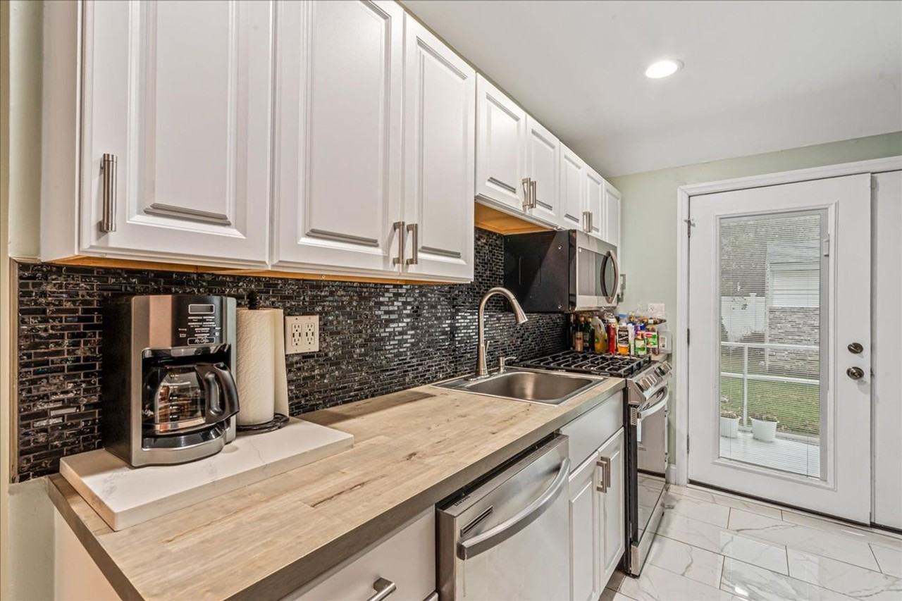 1225 14th St - Photo 4 of 9