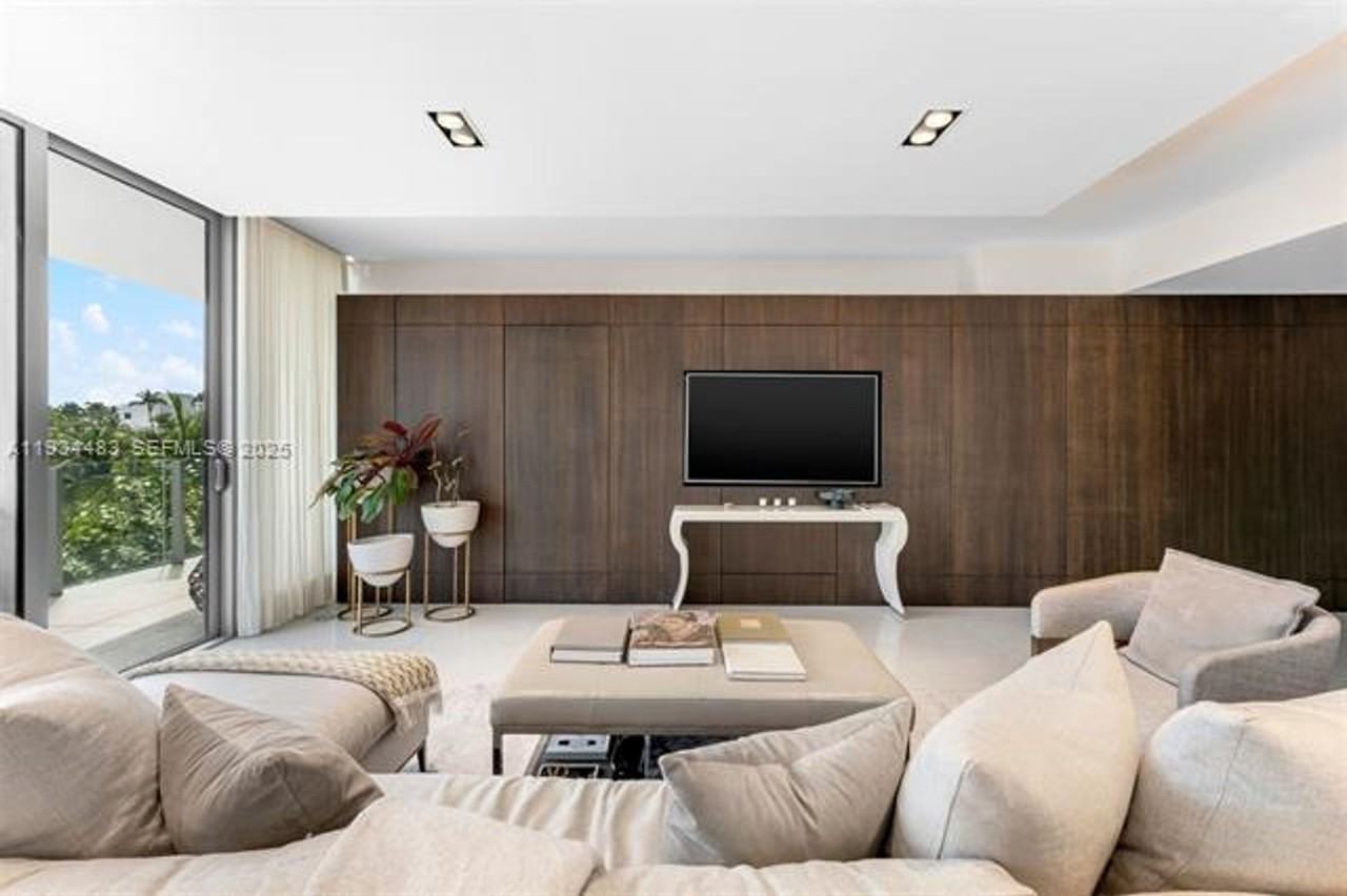 1 1 Collins Ave appt 308 - Photo 4 of 28