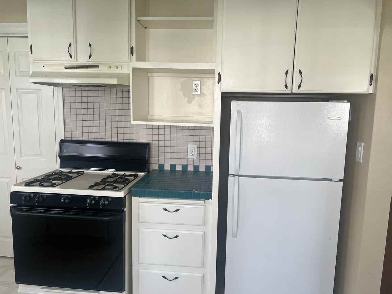 1008 Queen Anne Ave - Photo 7 of 21