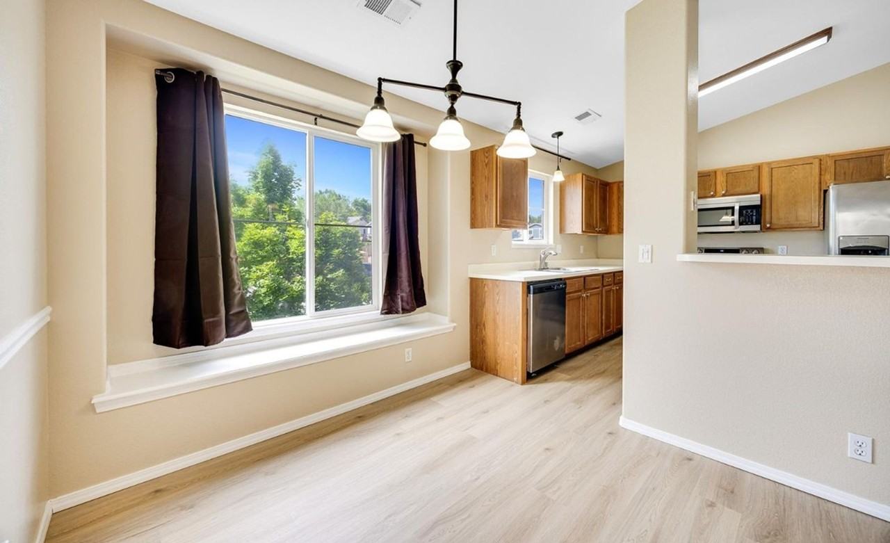 3630 Strawberry Field Grv #G - Photo 5 of 19