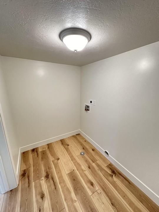 10218 E Snow Iris Way #1 - Photo 7 of 18