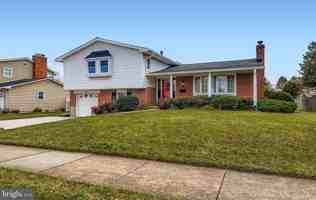 featured image of 119 E Padonia Rd