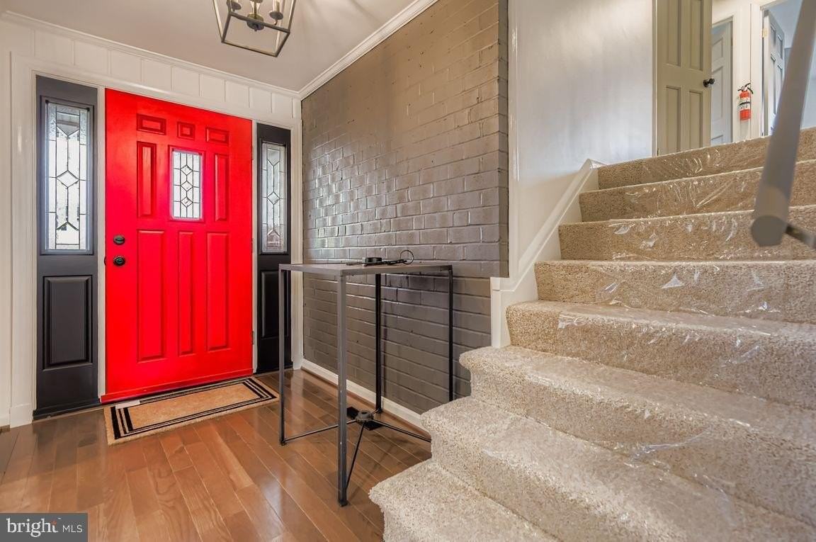 119 E Padonia Rd - Photo 5 of 47