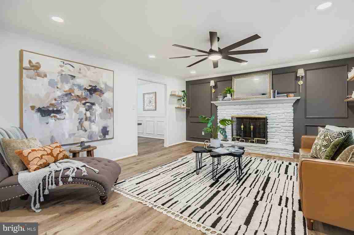 119 E Padonia Rd - Photo 7 of 47