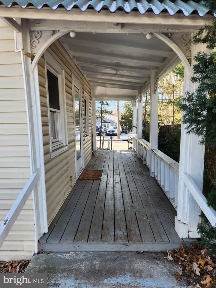 73 E Branch Ave - Photo 3 of 16