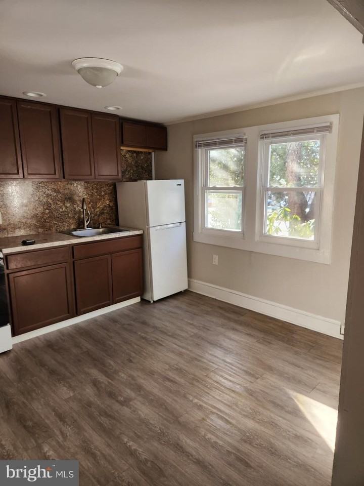 73 E Branch Ave - Photo 7 of 16