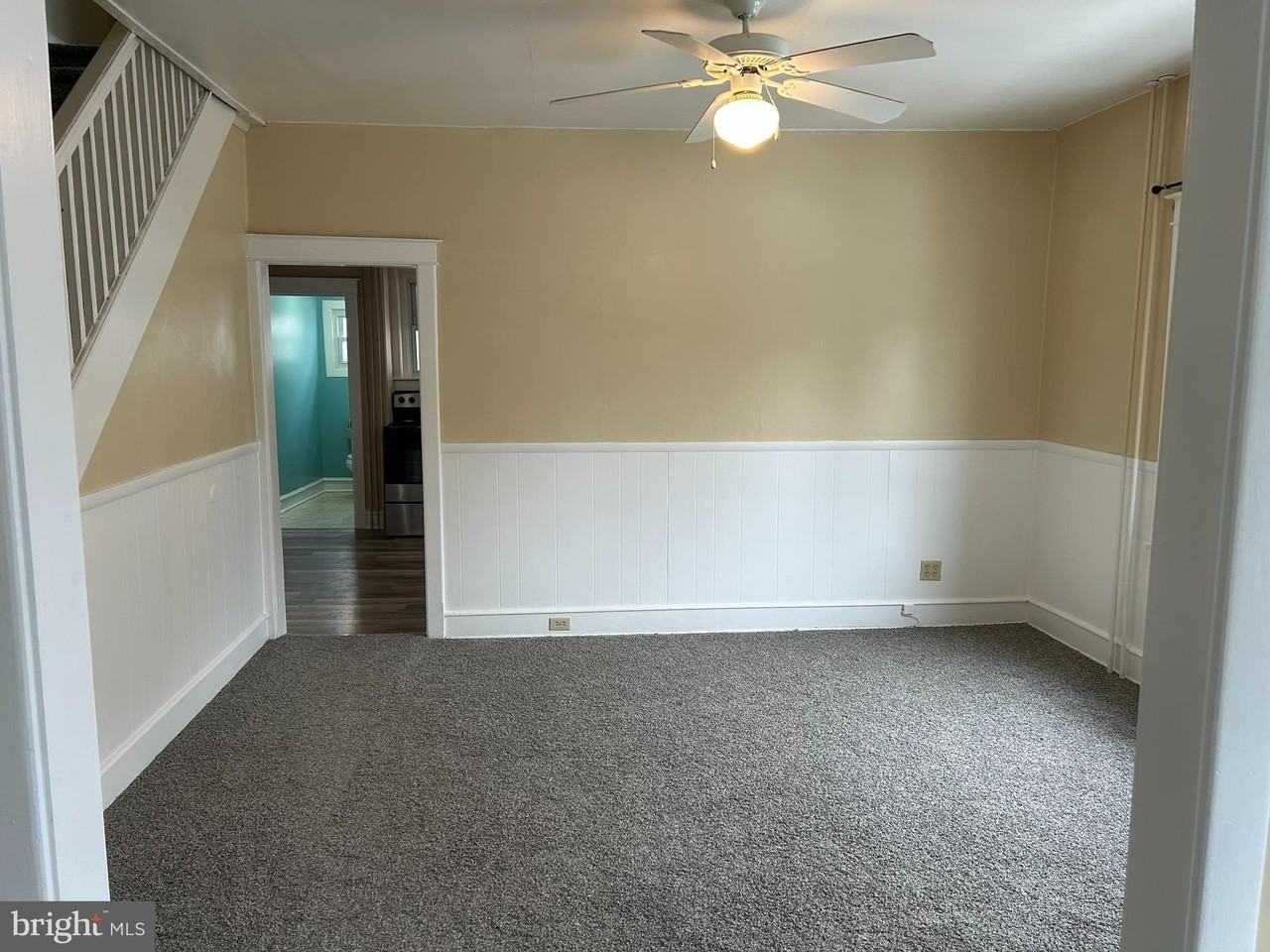 532 E Hancock St - Photo 2 of 8