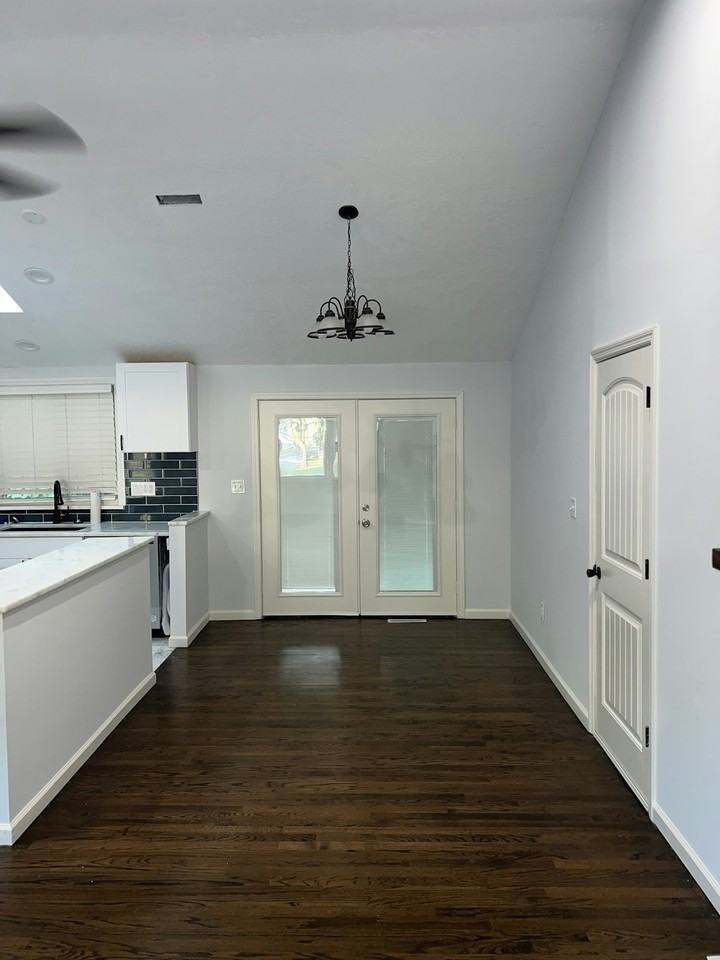 9316 Fairwood Drive - Photo 5 of 35