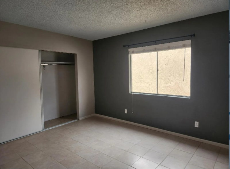 2782 Eldora Cir #D - Photo 2 of 7