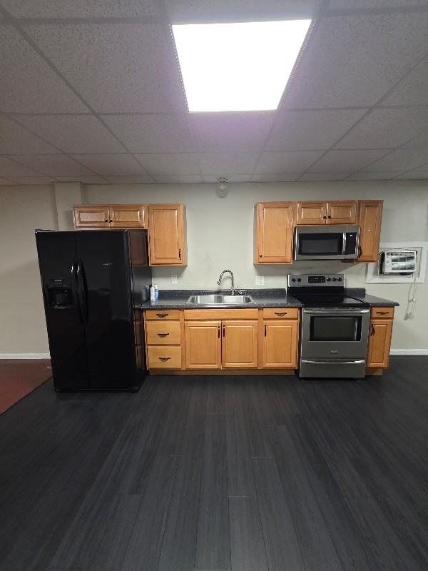 38 S State St - Photo 2 of 9