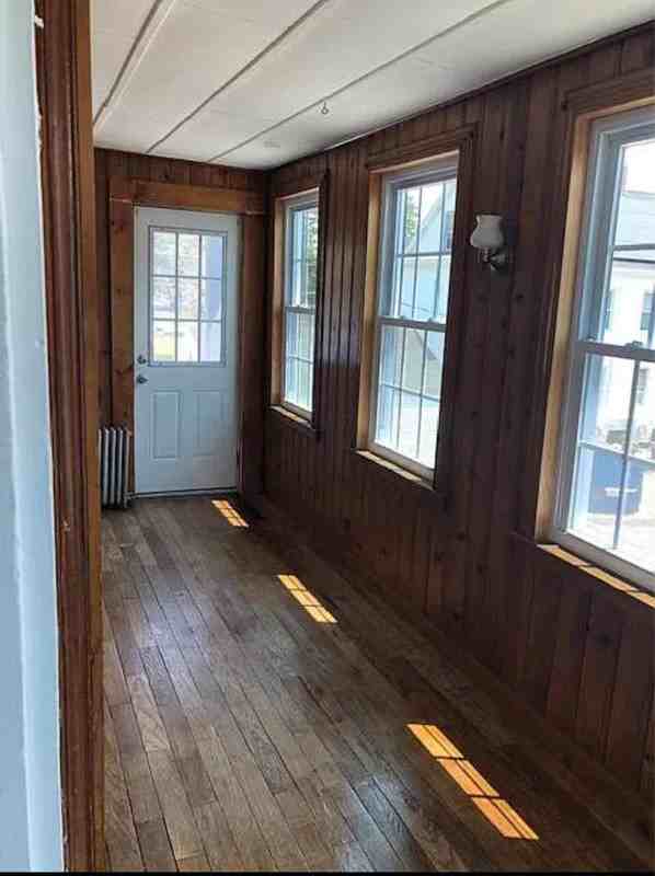 93 Lake St #2 - Photo 4 of 7