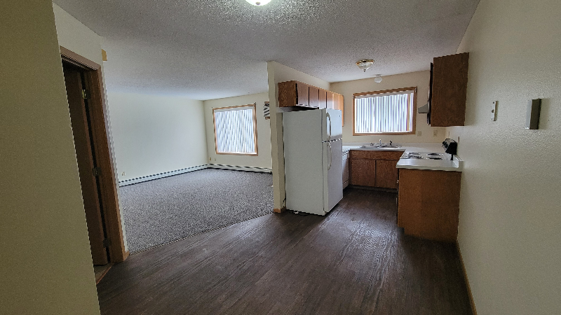 1009 13th St N - Photo 5 of 5