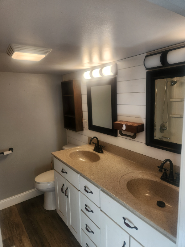 948 W Main St - Photo 7 of 20