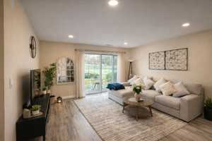 featured image of 318A Delancey Pl #A