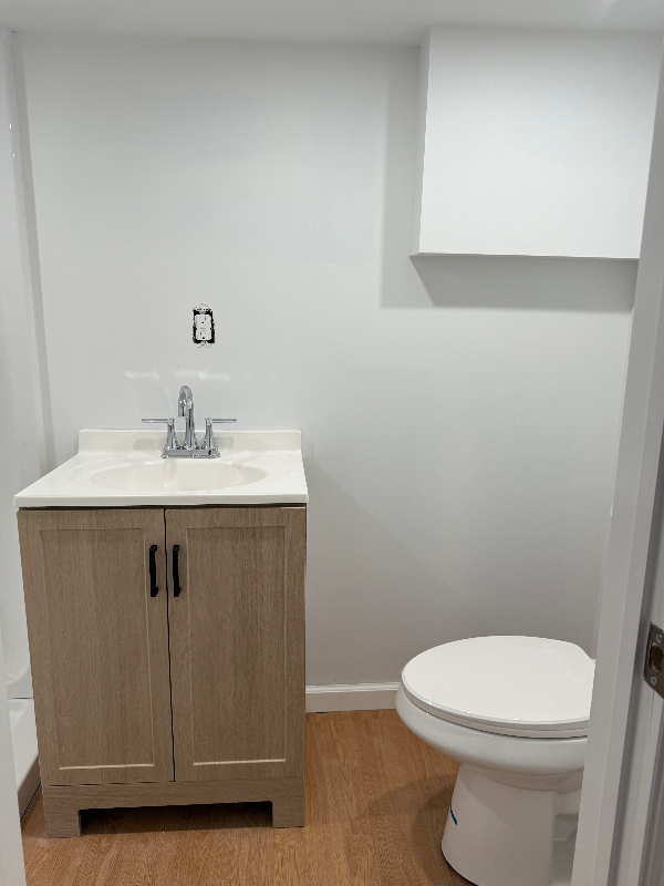 346 Glenbrook Rd #1 - Photo 6 of 6