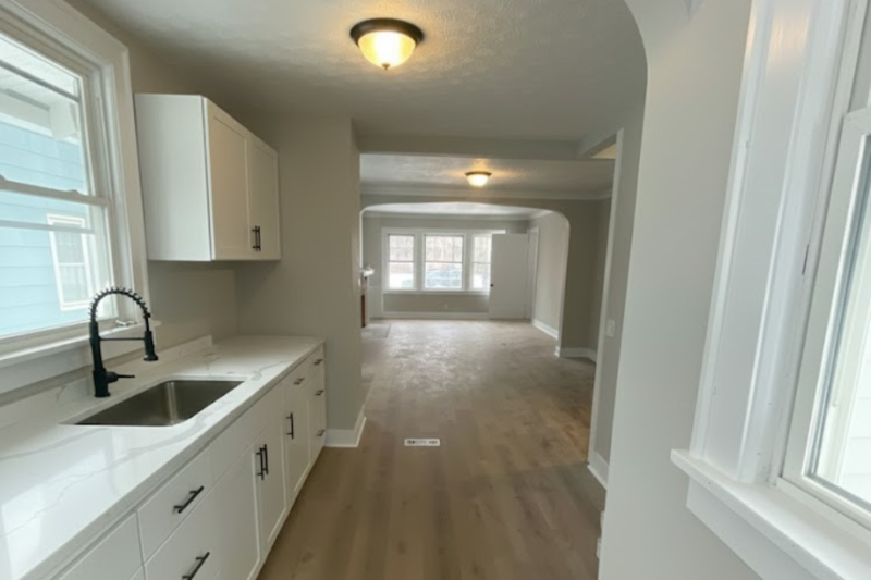 1486 Middleton Rd - Photo 4 of 17