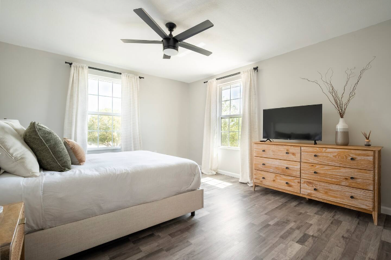 7817 Tern Dr - Photo 2 of 17