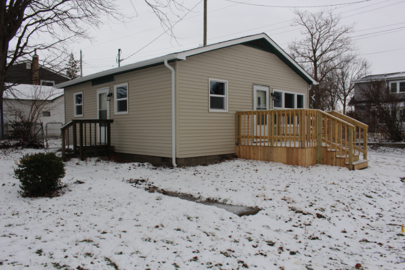 310 E 37th St - Photo 2 of 13