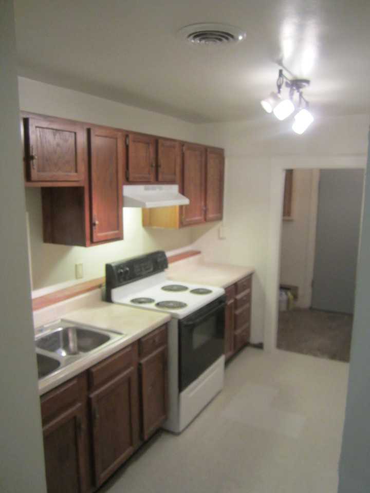 2615 Polk St Ne #2 - Photo 6 of 11