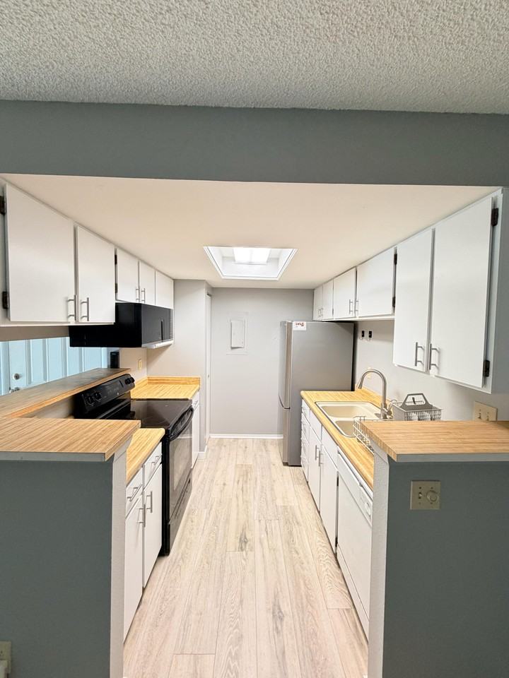 14444 E Colorado Dr #204 - Photo 4 of 12