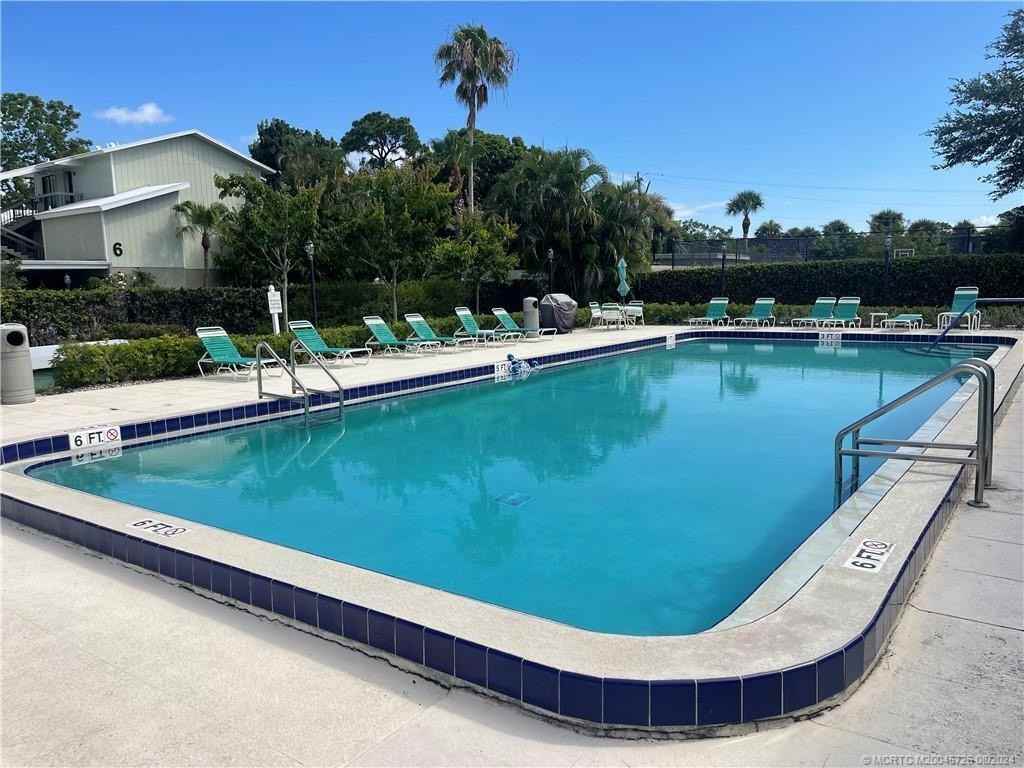 800 Nw Fork Rd #5-7 - Photo 4 of 20