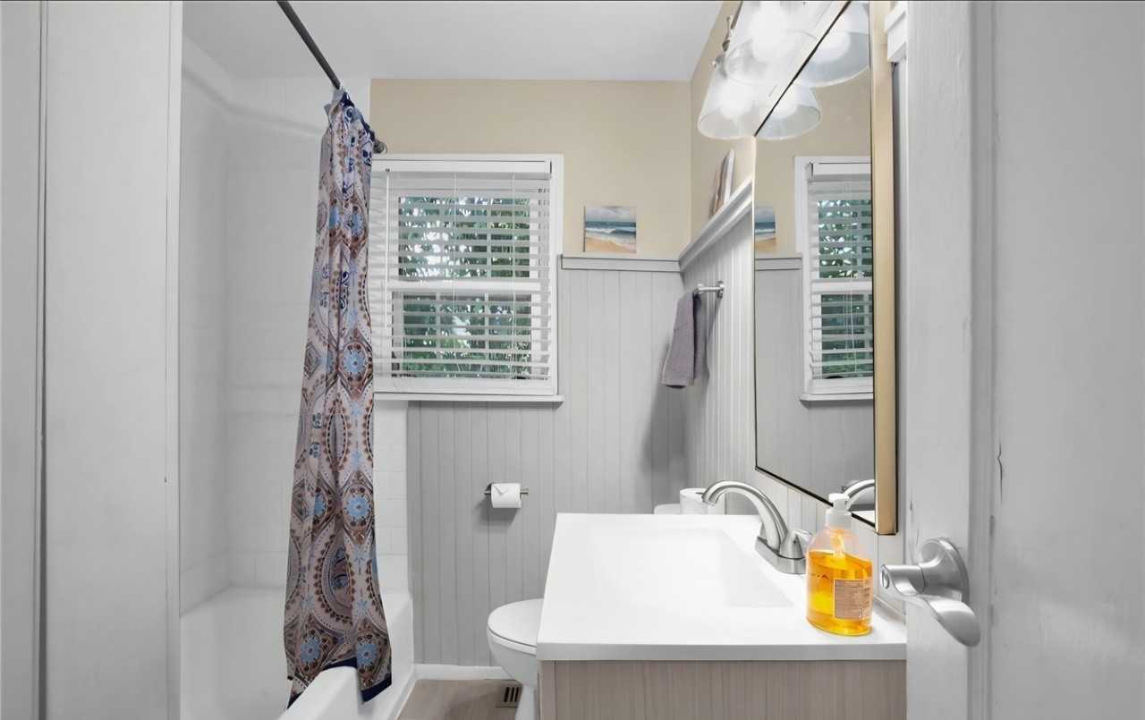 2703 Pecan Dr #NA - Photo 5 of 8