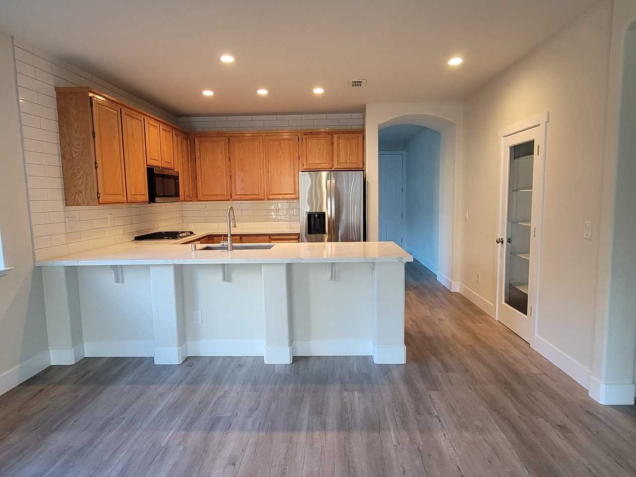 8033 Horncastle Ave #NA - Photo 4 of 34