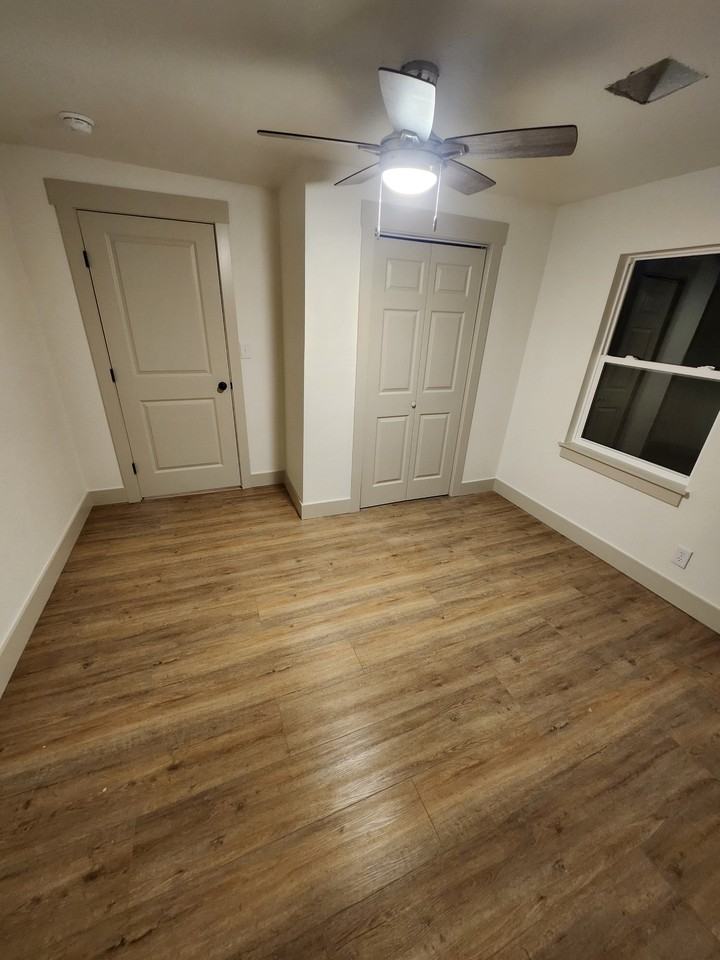 105 N Shawnee St #NA - Photo 6 of 8