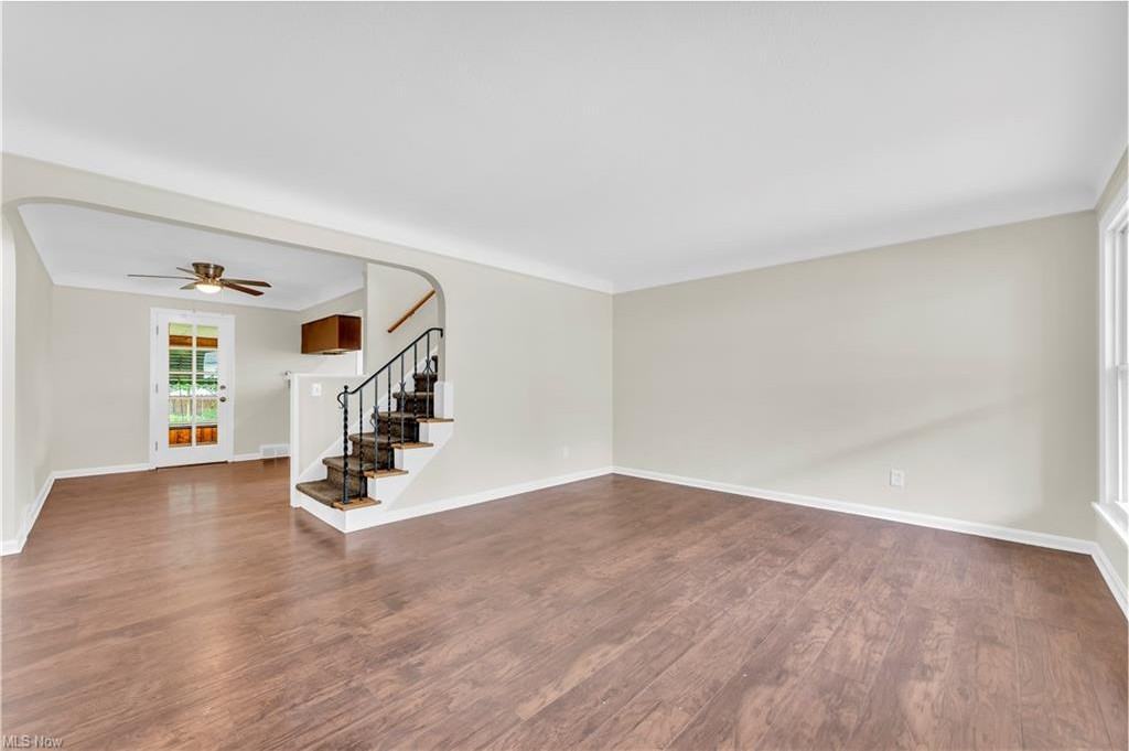 416 E 255th St #NA - Photo 3 of 23