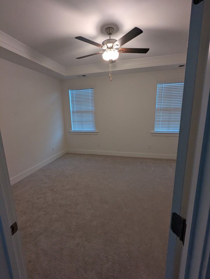 600 Wetherbrooke Way #600 - Photo 3 of 12