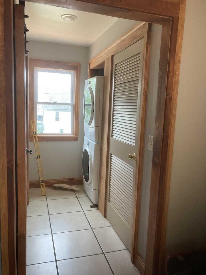 102 N Work St - Photo 7 of 14