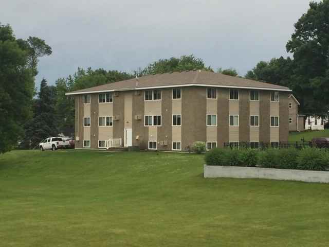 Parkside Apartments - Photo 7 of 7