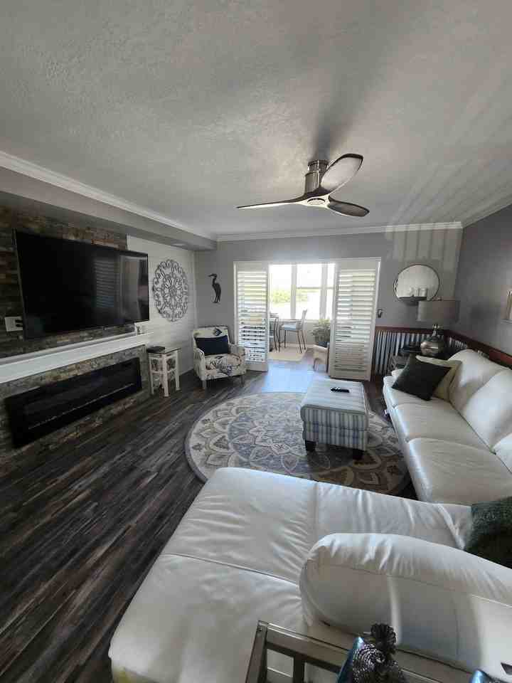 1819 Shore Dr S #217 - Photo 6 of 14