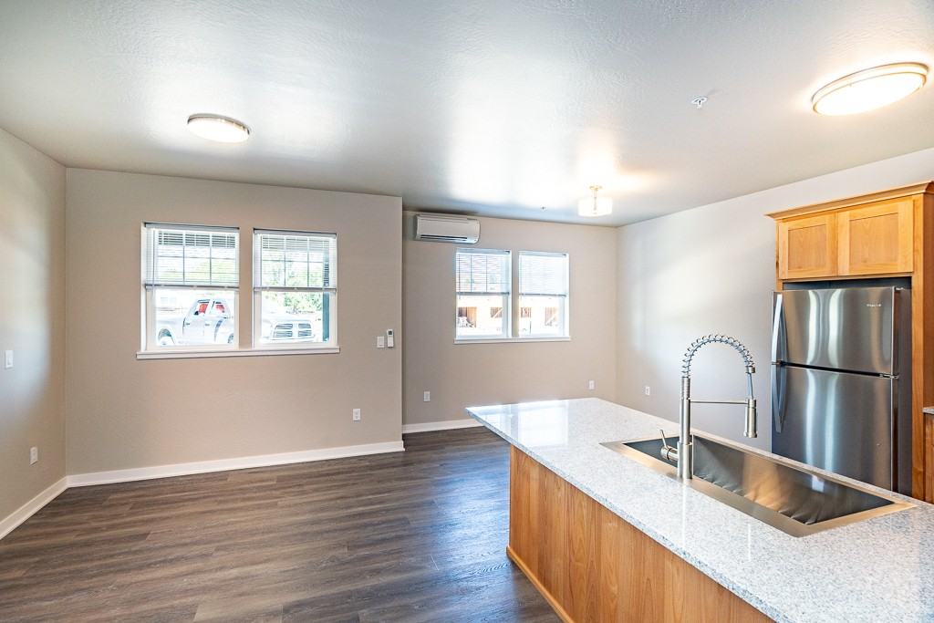 441 Talent Ave - Photo 2 of 27