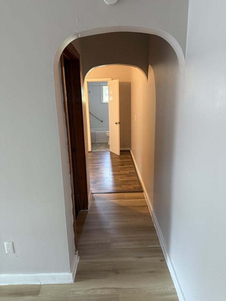 41 S Oak St #5 - Photo 2 of 7