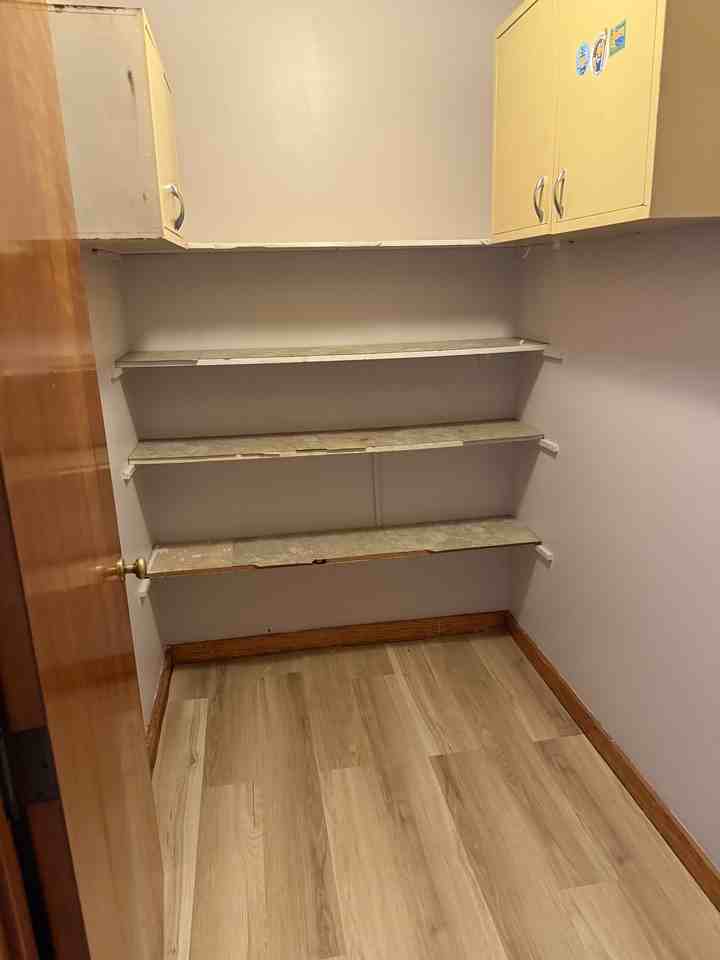 41 S Oak St #5 - Photo 3 of 7