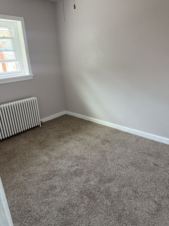 41 S Oak St #5 - Photo 6 of 7
