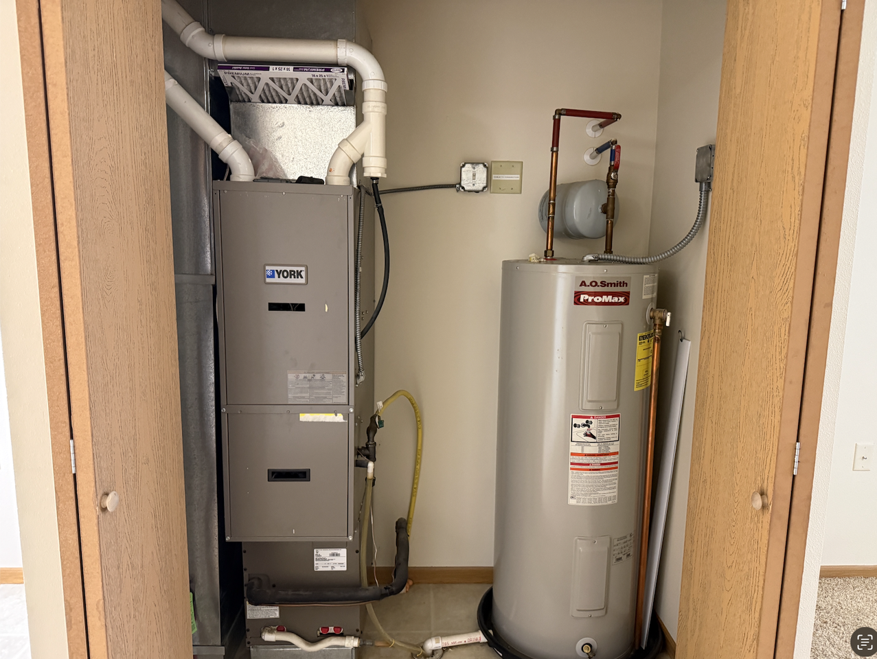 1322 8th Avenue Northeast - Photo 3 of 11