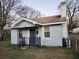 featured image of 1223 Hanover St