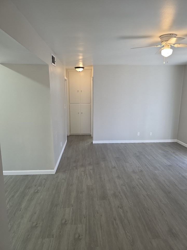 1003 South State Fair Boulevard - Photo 5 of 11