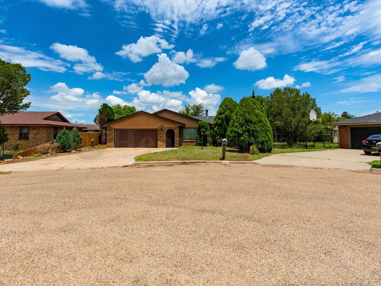 1219 Gemini Cir #1 - Photo 4 of 26