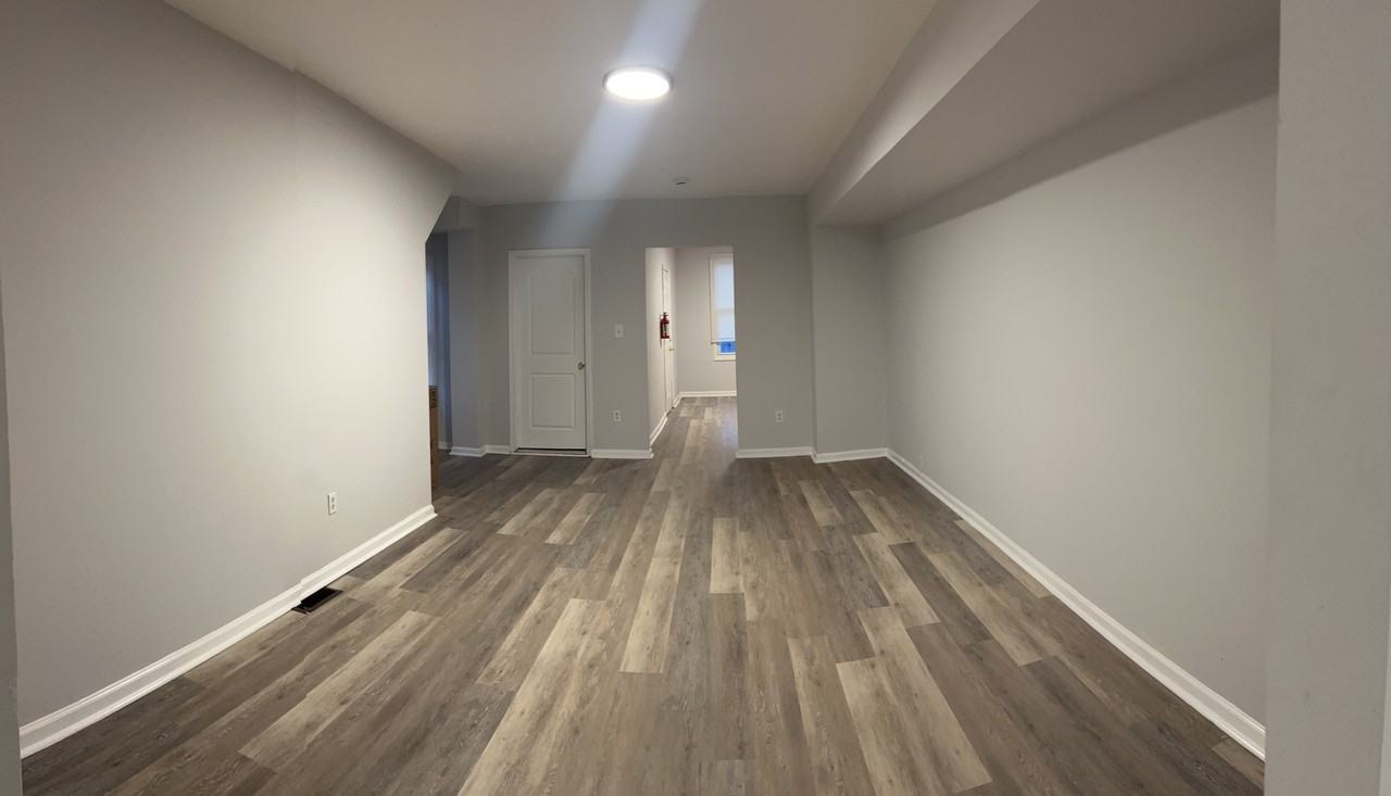 1032 Bangs Ave #1 - Photo 2 of 6