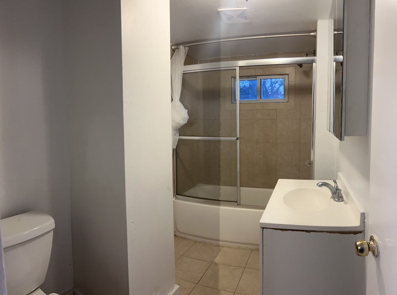 1032 Bangs Ave #1 - Photo 4 of 6