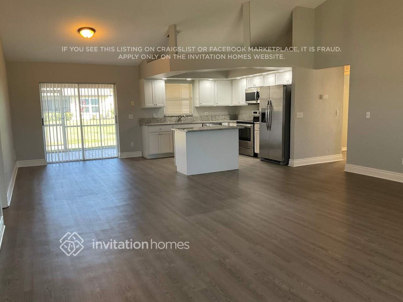 3523 Sw 9th Ave - Photo 3 of 12