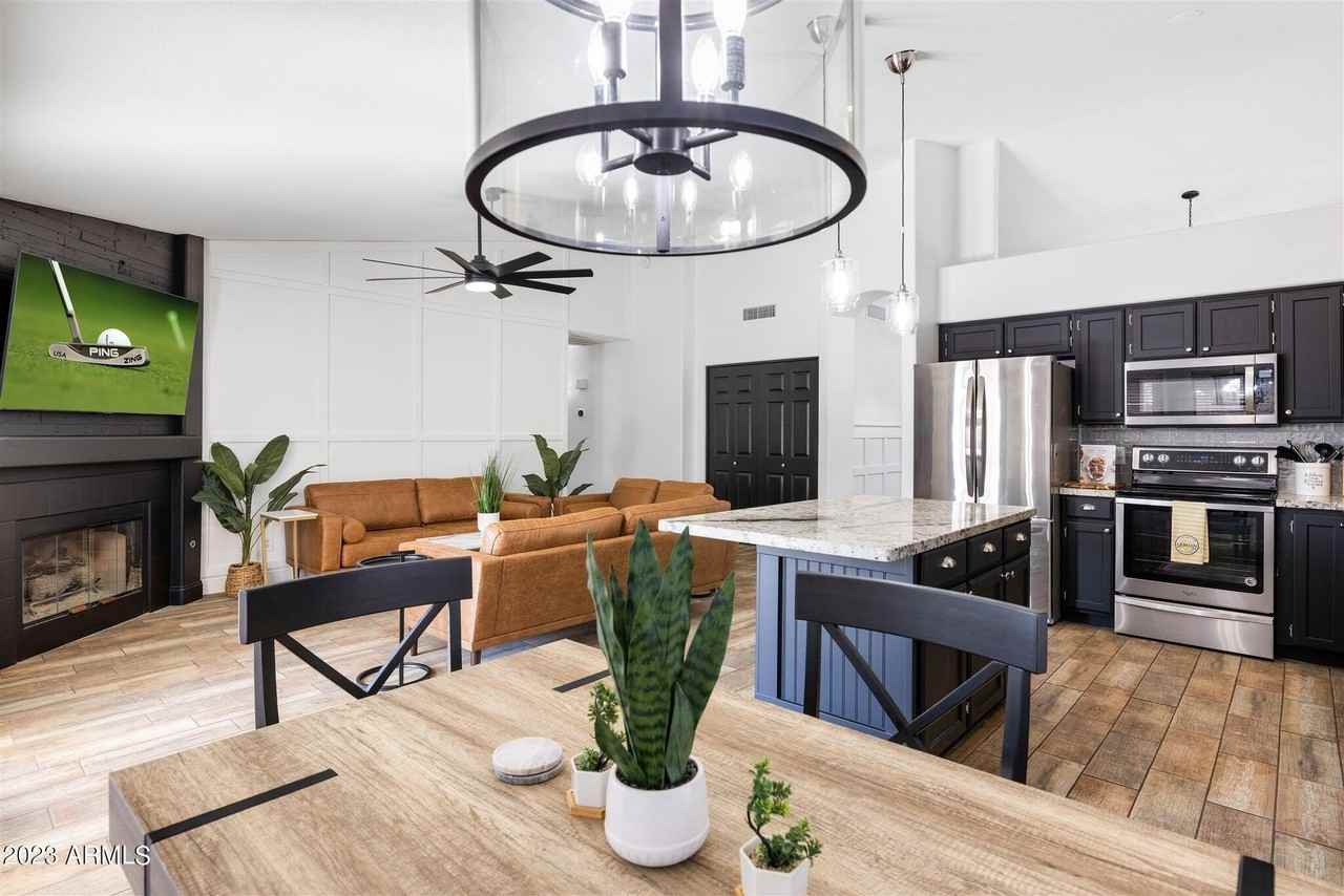 4525 E Angela Dr - Photo 2 of 31