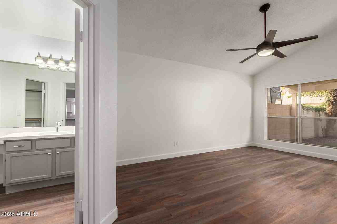 1616 N Calle Cir - Photo 6 of 18