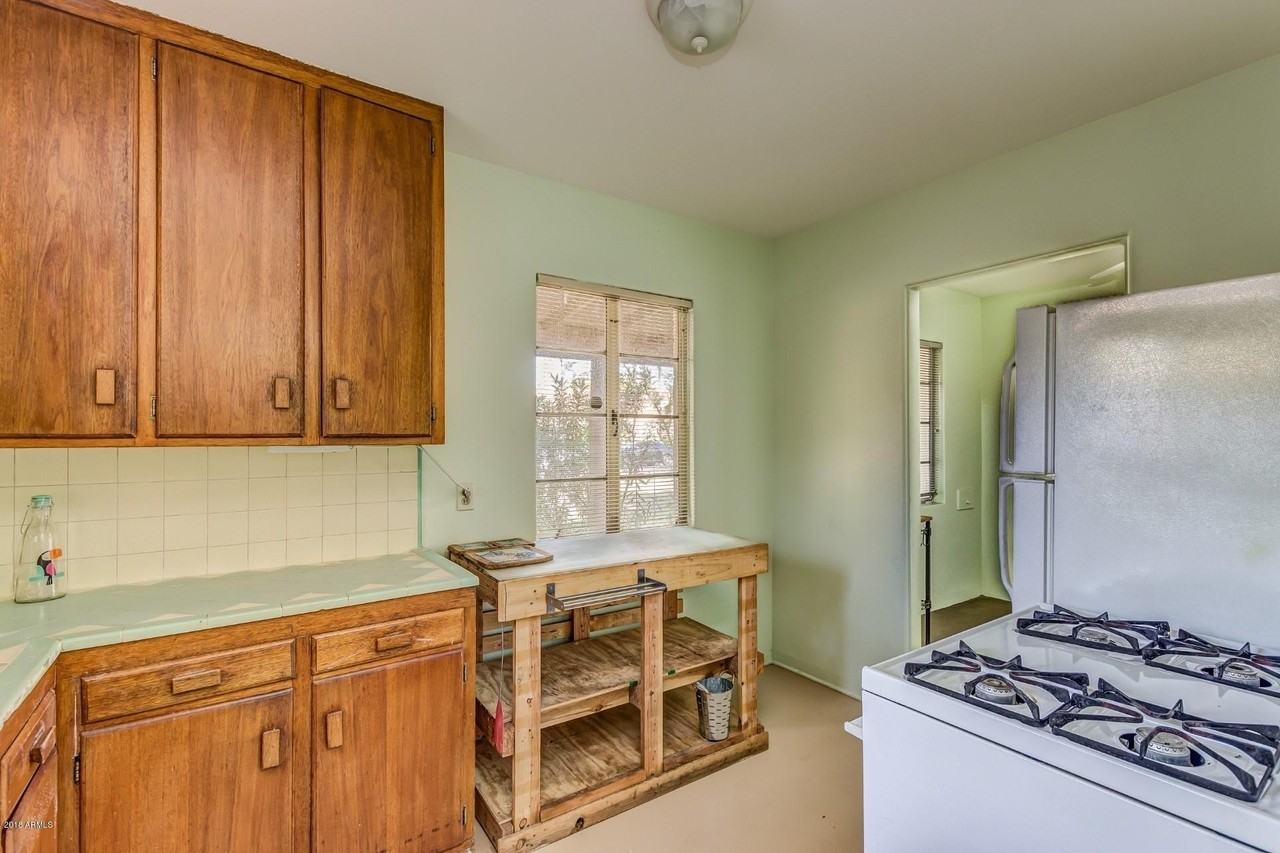 1719 S El Camino Dr - Photo 5 of 34