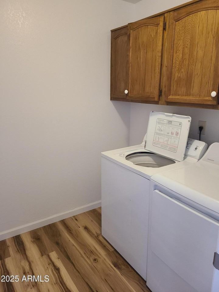 2726 S Rogers - Photo 6 of 7